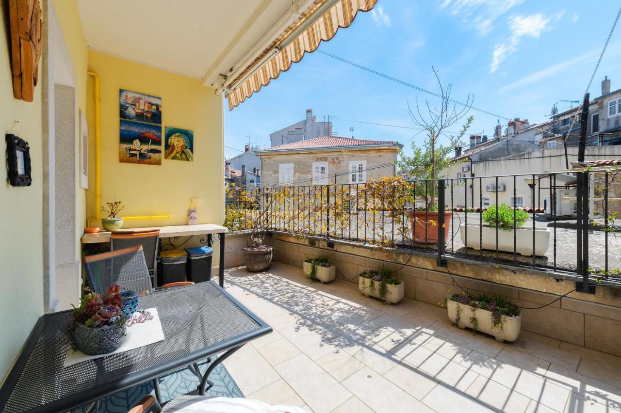 Apartment Nina Пореч Екстер'єр фото
